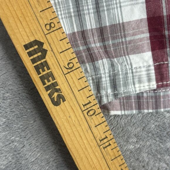 Wrangler Jeans Loose Fit Shorts Mens 36 x 10‎ Red Gray Plaid Casual Outdoor - Picture 10 of 11